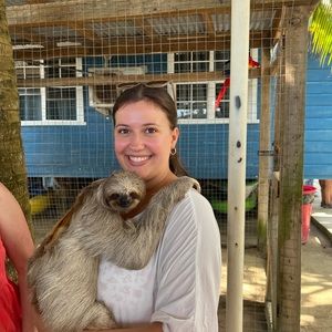 Meet your Posher, Savannah